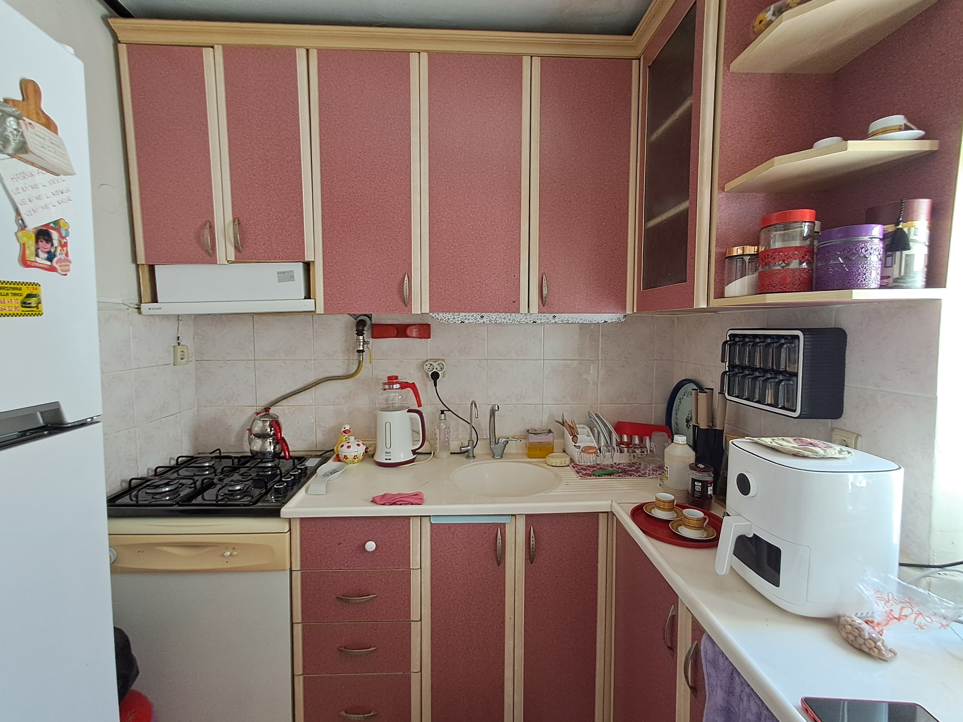 Karşıyaka Merkez Park Karşısı Önü Açık Yatırımlık Satılık Daire